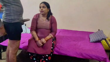 मोटा लण्ड दिखा के देसी भाभी ने गांड मांग ली