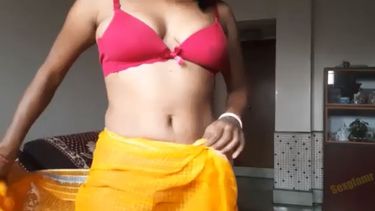 बैंक वाले ने बंगाली भाभी को चोदा