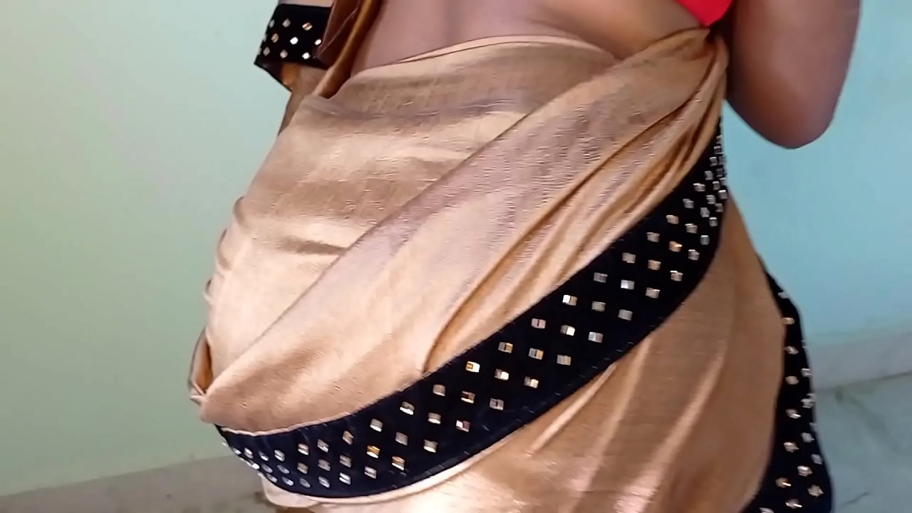 आंटी को करवाई लण्ड की सवारी