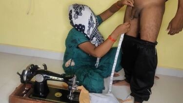 टेलर मैडम ने ले लिया लण्ड का नाप